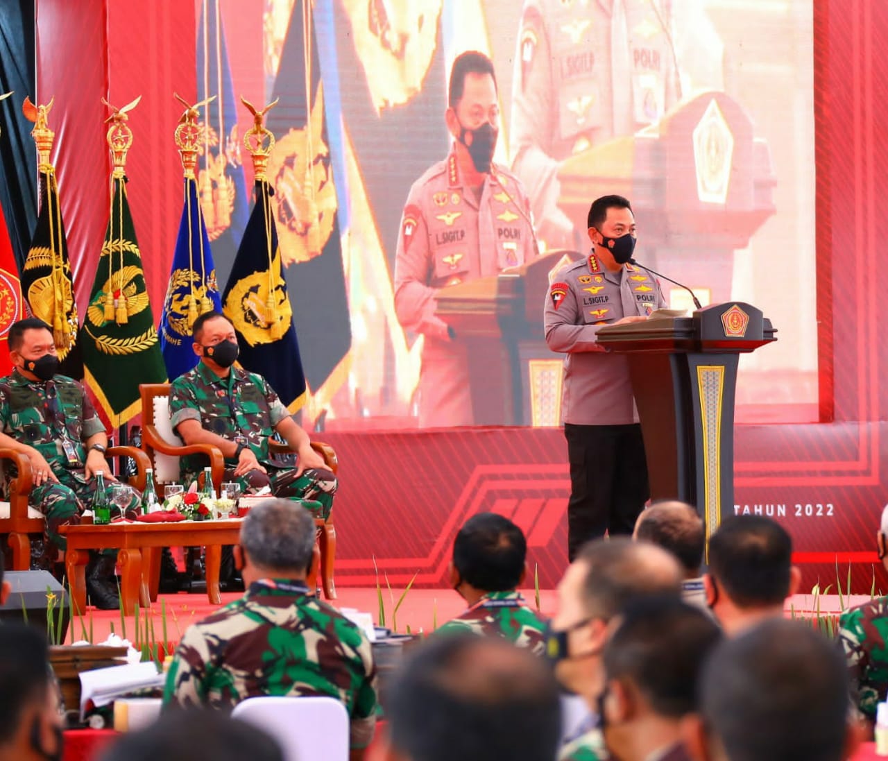Kapolri Tegaskan Soliditas dan Sinergitas TNI-Polri Modal Kawal Kebijakan Nasional