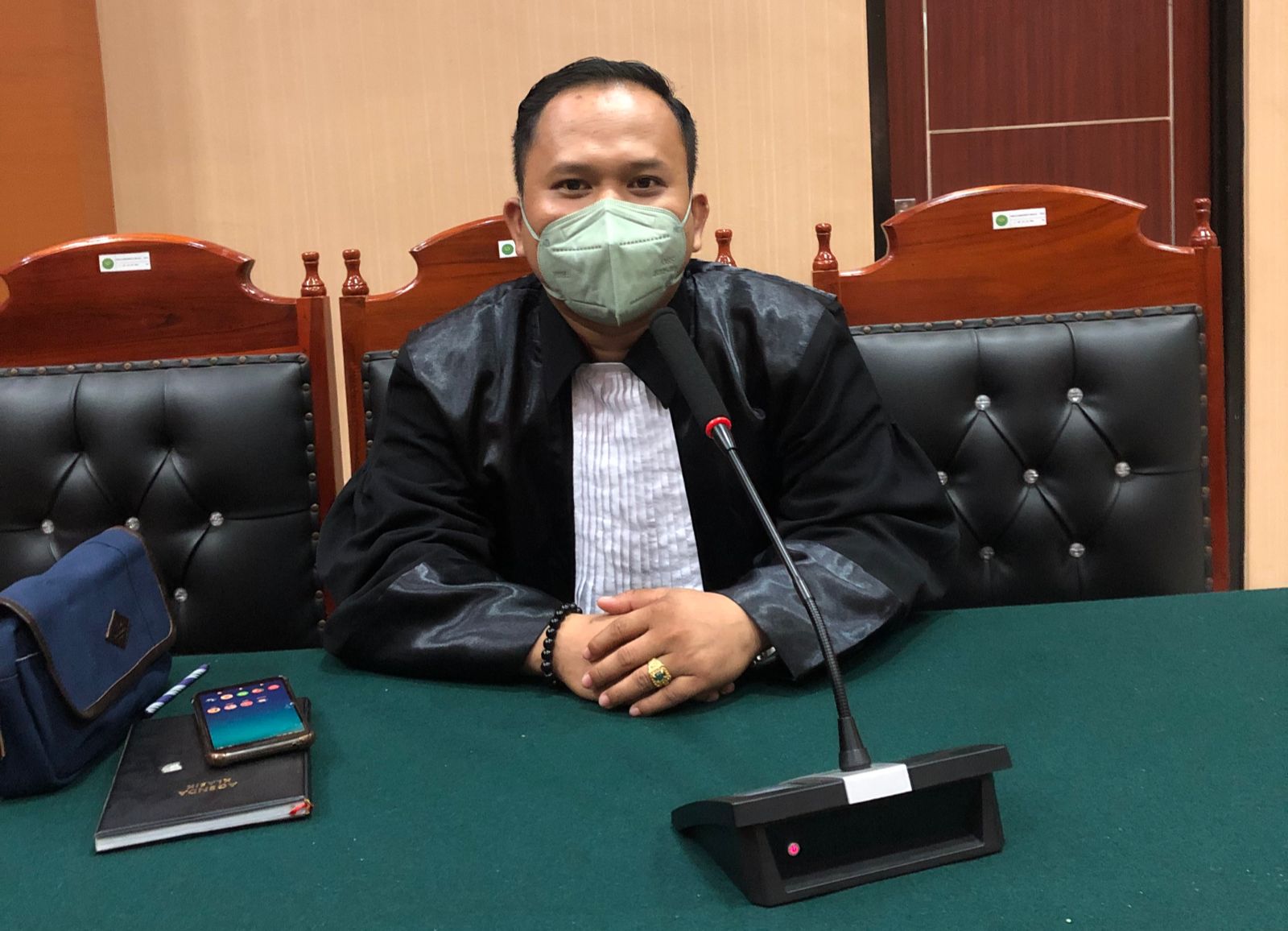 Advokat Joni Sandri Sayangkan Debt Collector Lakukan Penarikan Paksa Kendaraan  di tempat umum
