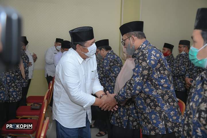 Walikota Irsan Efendi Nasution Lantik Dewan Hakim MTQ Ke-21