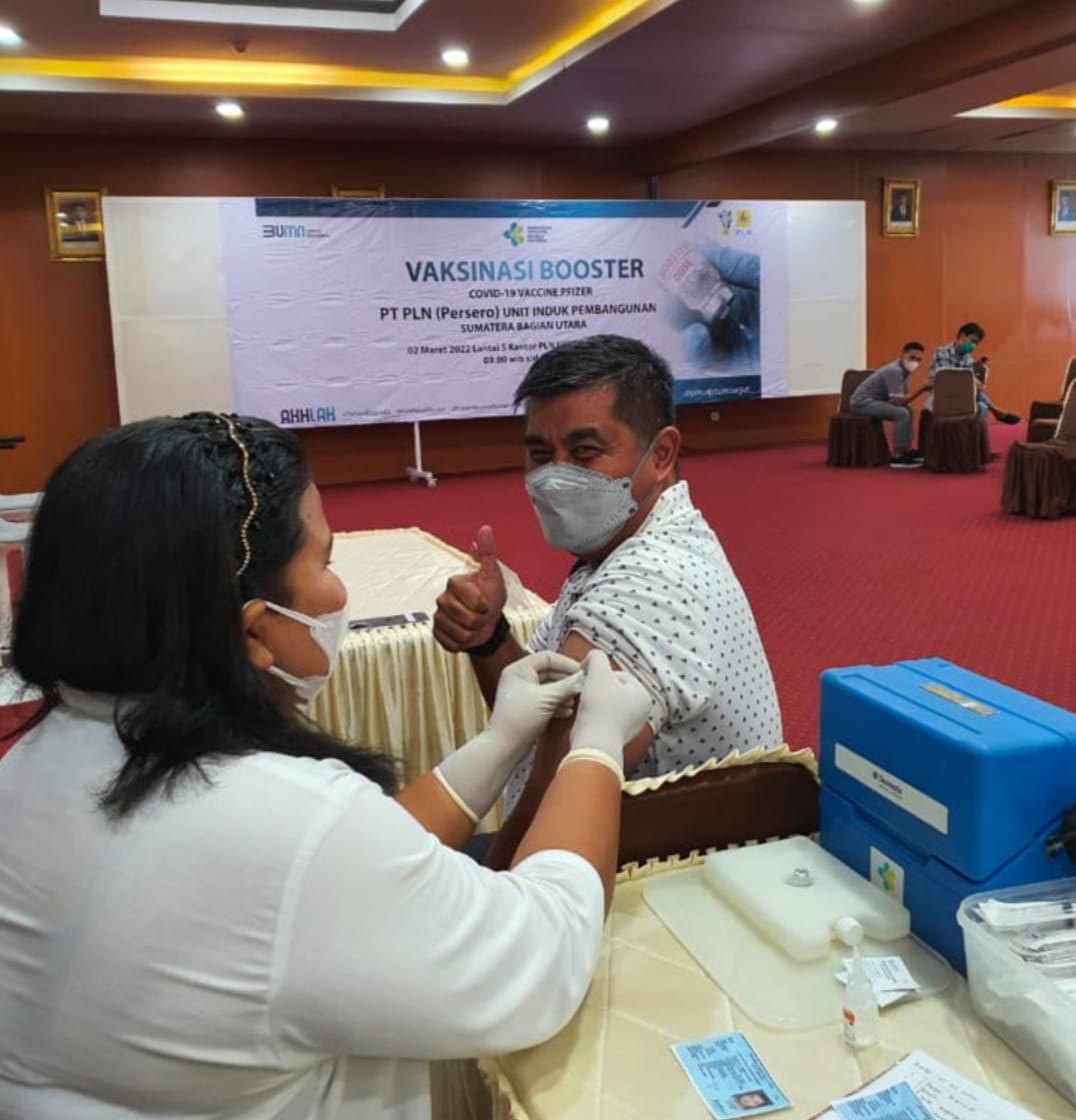 PLN UIP Sumbagut Gelar Vaksinasi Booster Tahap 2