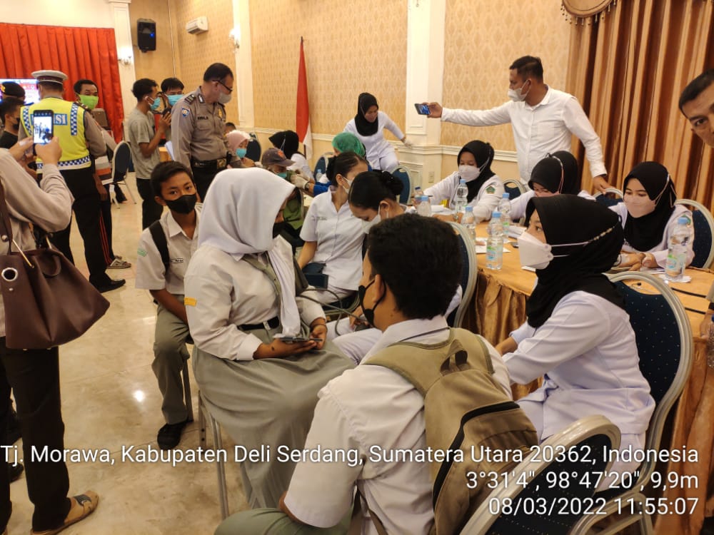 Percepat Akselerasi Vaksin, Polresta Deli Serdang Gelar Vaksinasi Massal Di Tanjung Morawa