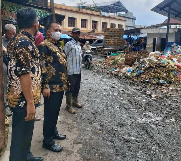 Bupati Labuhanbatu Lakukan Inspeksi Dadakan di Pusat Pasar Gelugur Rantauprapat