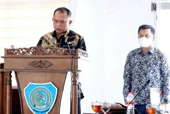 Bupati dan Wabup Labuhanbatu Rapat Terkait Pembahasan Perda Tentang Pilkades