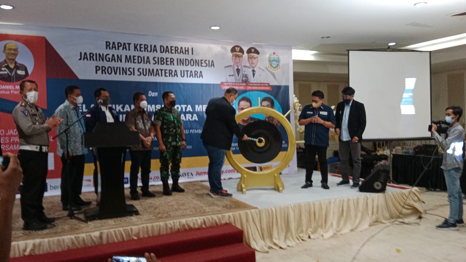 Ketua JMSI Sumut Rianto Aghly :Â  JMSI Siap Pilar Utama Penyebar Informasi dan Pembangunan di Sumut,    Rakerda JMSI Sumut di Hotel Danau Toba