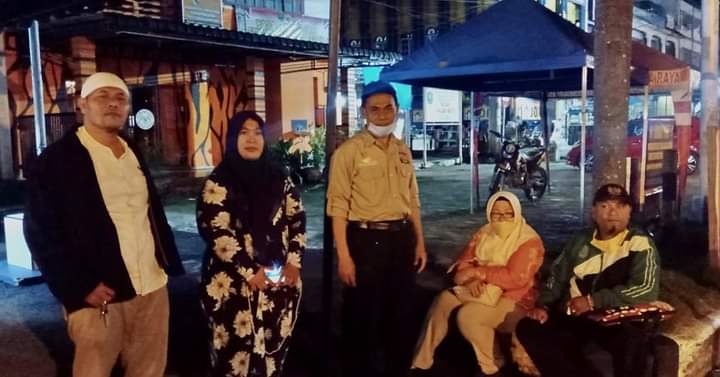 Pemerintah Kota Padang SidempuanÂ  dibantu PolresÂ  mengantar anak terlantar
