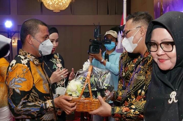 Bupati Paluta Hadiri Pisah Sambut Kajari Paluta