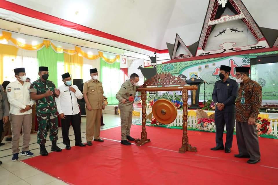 Bupati Pakpak Bharat Resmi Membuka MTQ Ke 19Â 