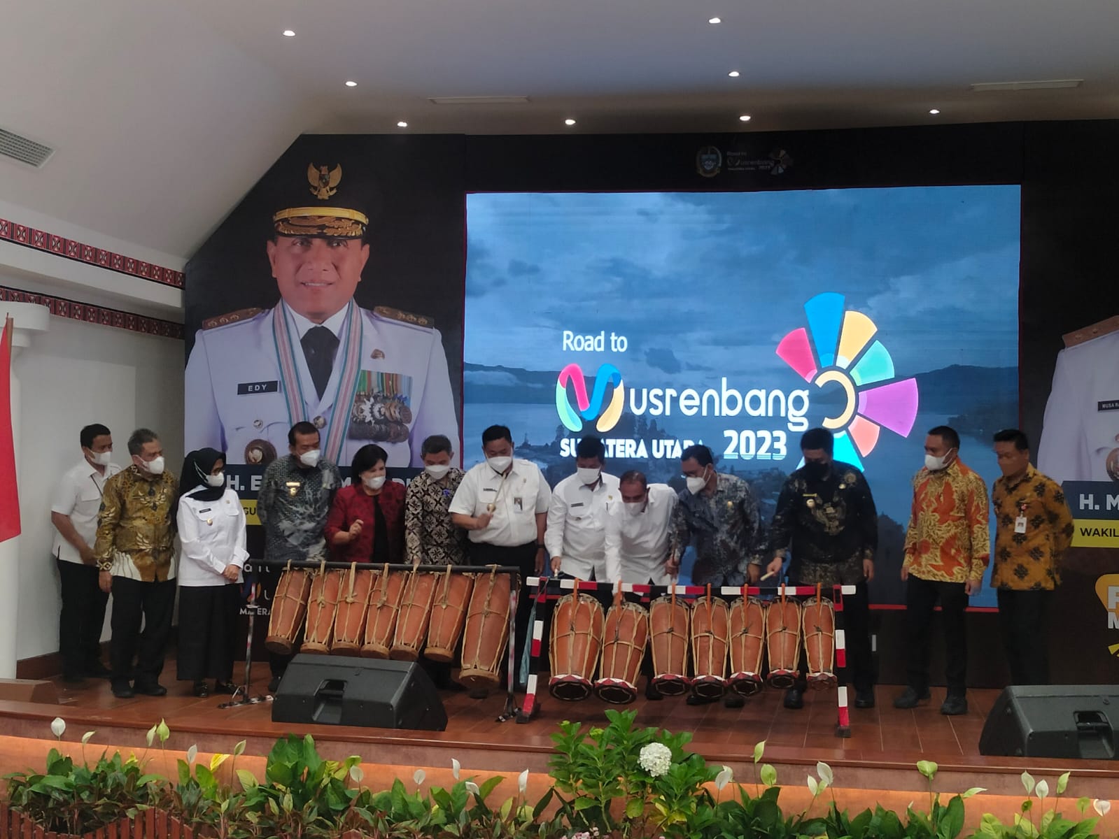 Kdh Dataran Tinggi Berharap Kepada Gubsu Perbaiki Jalan Rusak, Ini Kata Edy Rahmayadi