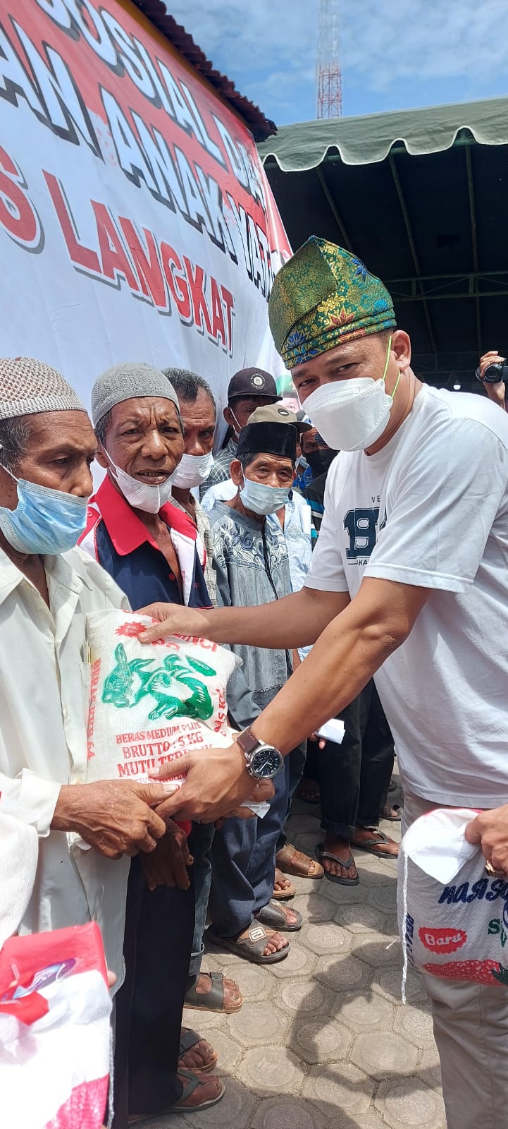 Hadiri Vaksinasi, HA Jabidi Ritonga : Terima Kasih Kepada Kapoldasu Irjen. Pol. RZ Panca Putra Simanjuntak