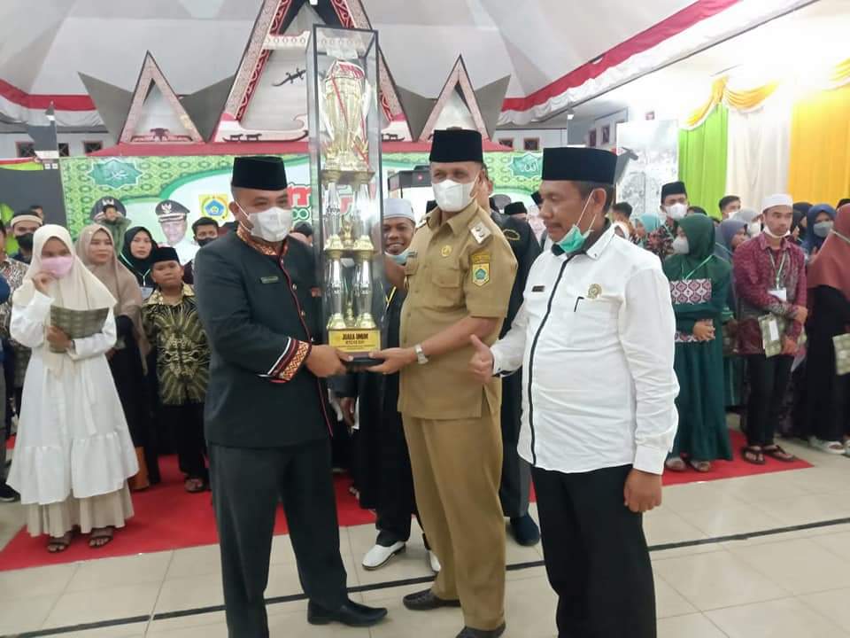 Kecamatan Salak Raih Juara Umum MTQ Kab.Pakpak Bharat Thn 2022