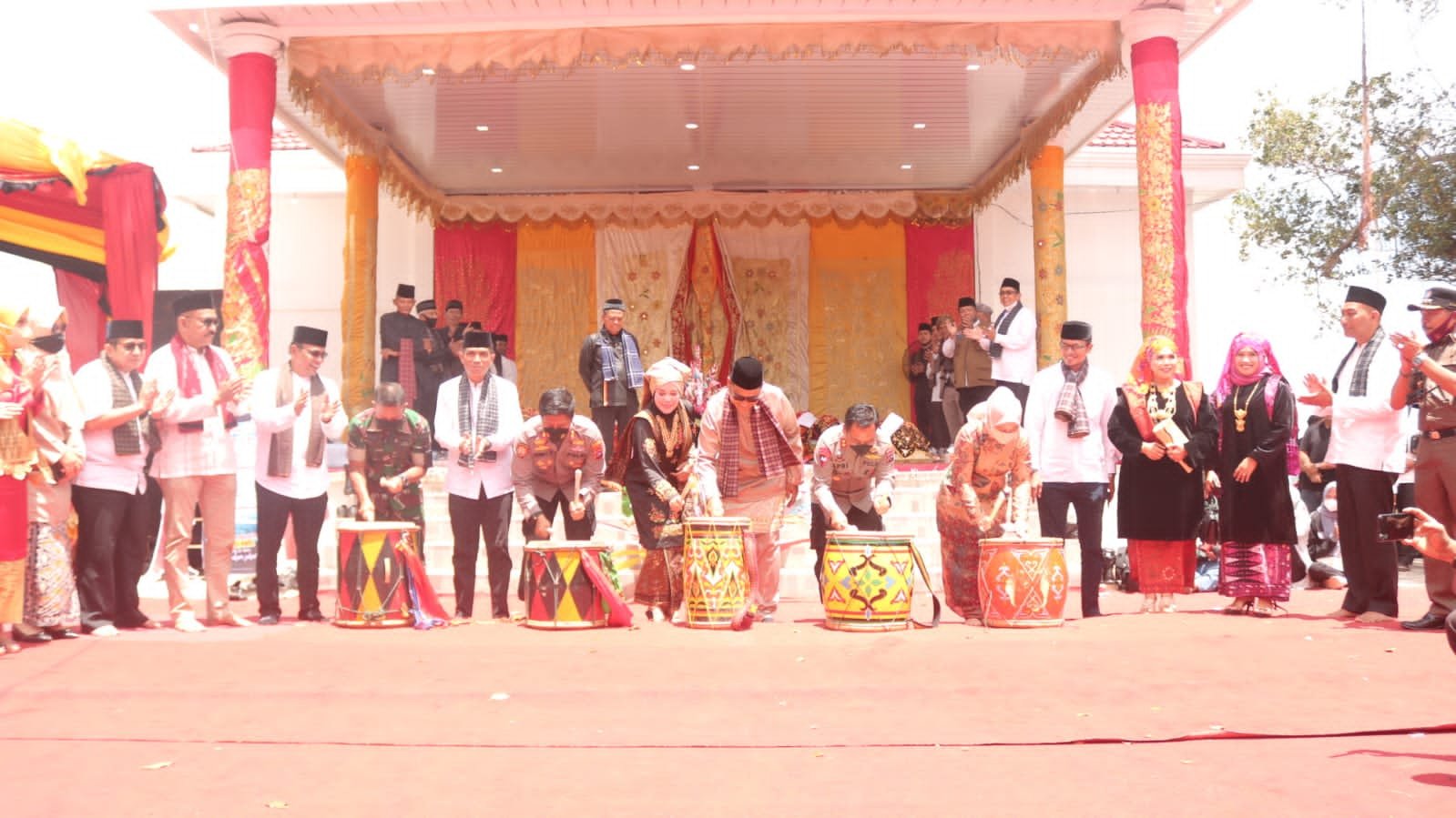 HUT Kab. Solok ke 109 Tahun Meriah, Bupati Solok : Jadikan Momentum Meriah HUT Sebagai Awal kebangkitan Solok