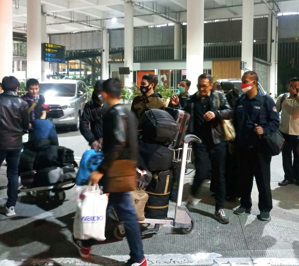 9 Orang WNI Dari Ukraina Tiba di Bandara Kualanamu Airport, Ini Daftar Namanya