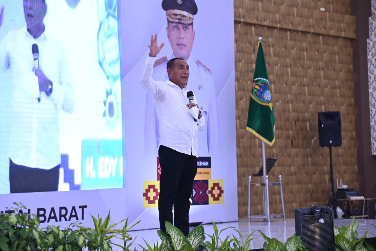 Gubsu Janji Bangun Ruas Jalan di Kota Padang Sidempuan 15 Km