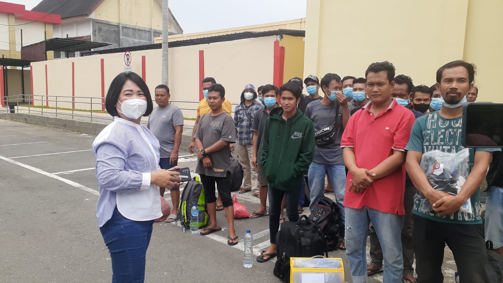 Kasus Kapal Karam,, Polda Sumut Pulangkan 31 Orang PMI Ilegal ke Daerah Asal.