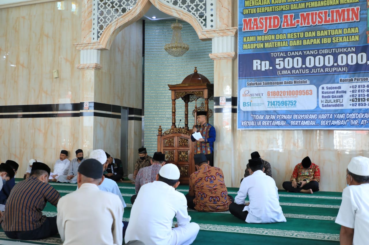 Wujud Program Masjid Mandiri, Pemko Medan berikan bantuan untuk Masjid Al Muslimin Medan Timur