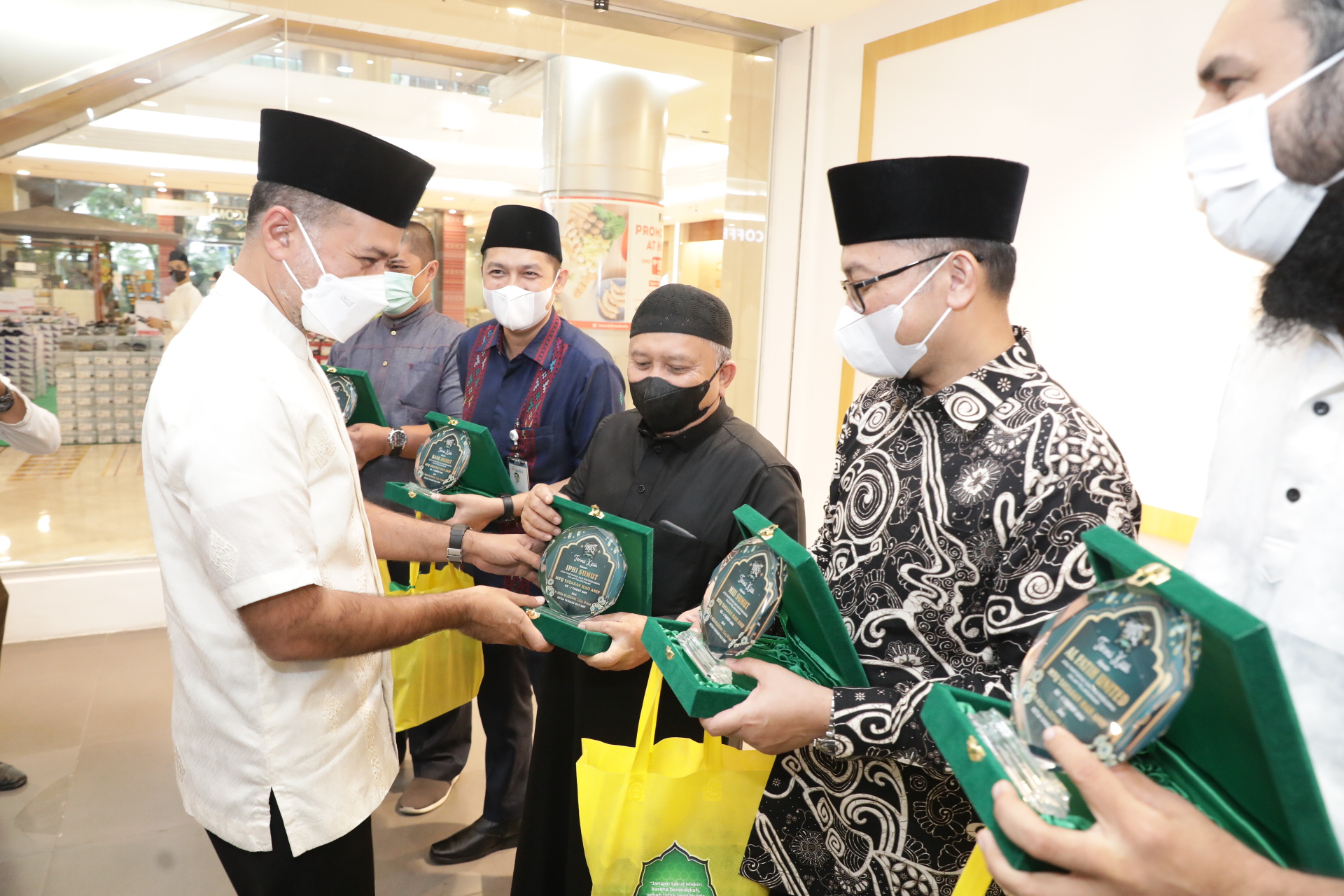 Buka Puasa Bersama Lintas Komunitas Masyarakat, Musa Rajekshah: Saling Mengenal dan Mendukung