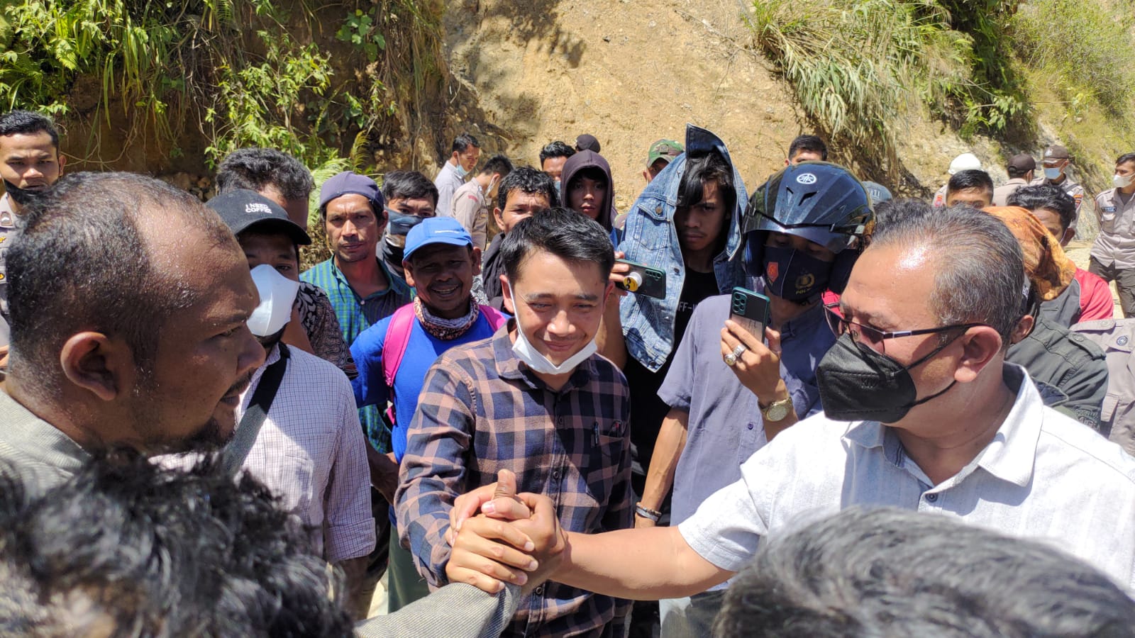 Kedepankan Sikap Persuasif, Polres Tapsel Sukses Mediasi Massa Unras ke PLTA Hingga Berakhir Damai
