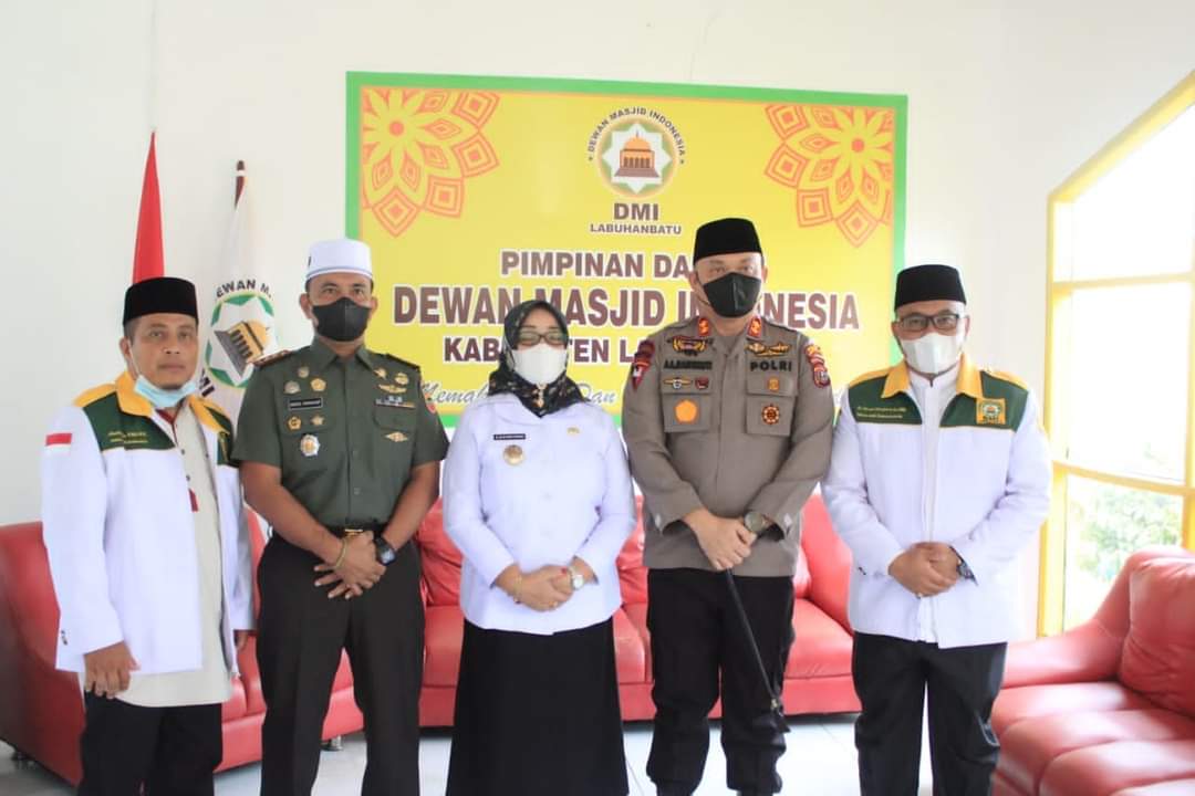 Wabup Labuhanbatu Hadiri Pelepasan Tim Safari Ramadhan 1443 H Tahun 2022