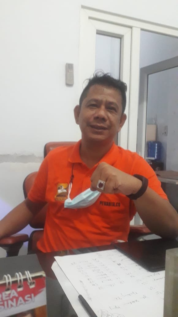 Ketua Pewarta Kutuk Keras Linda Pemilik Bangunan Diduga Tanpa Miliki SIMB Bentak dan Rampas HP Wartawan