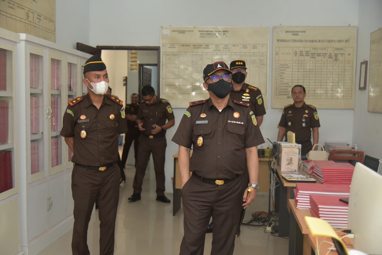 Saat Kunker, Kajati Aceh Sapa Cabjari Bakongan