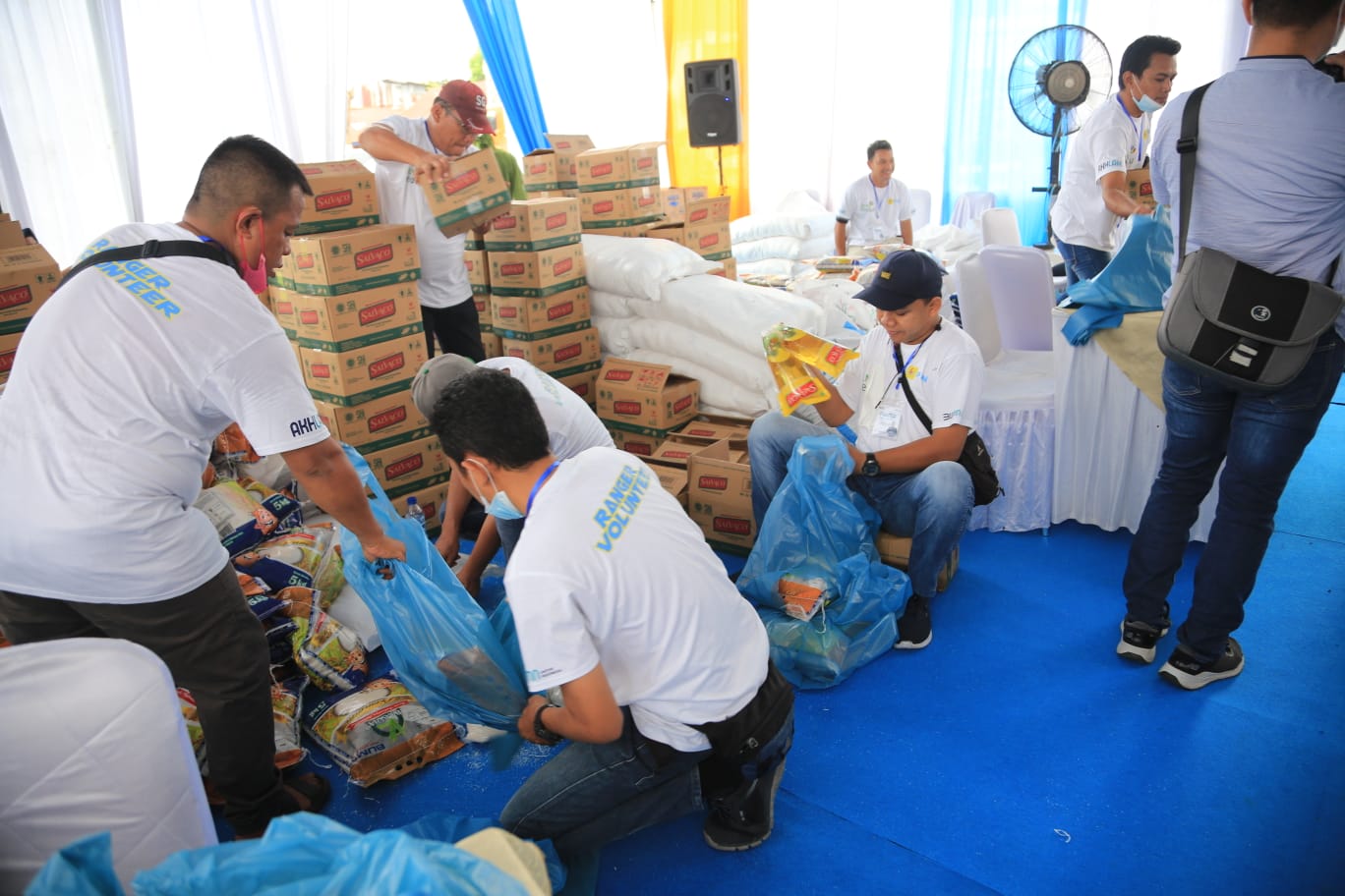 Kolaborasi PLN, Bulog, PTPN dan Garda Bernas Gelar Pasar Murah BUMN