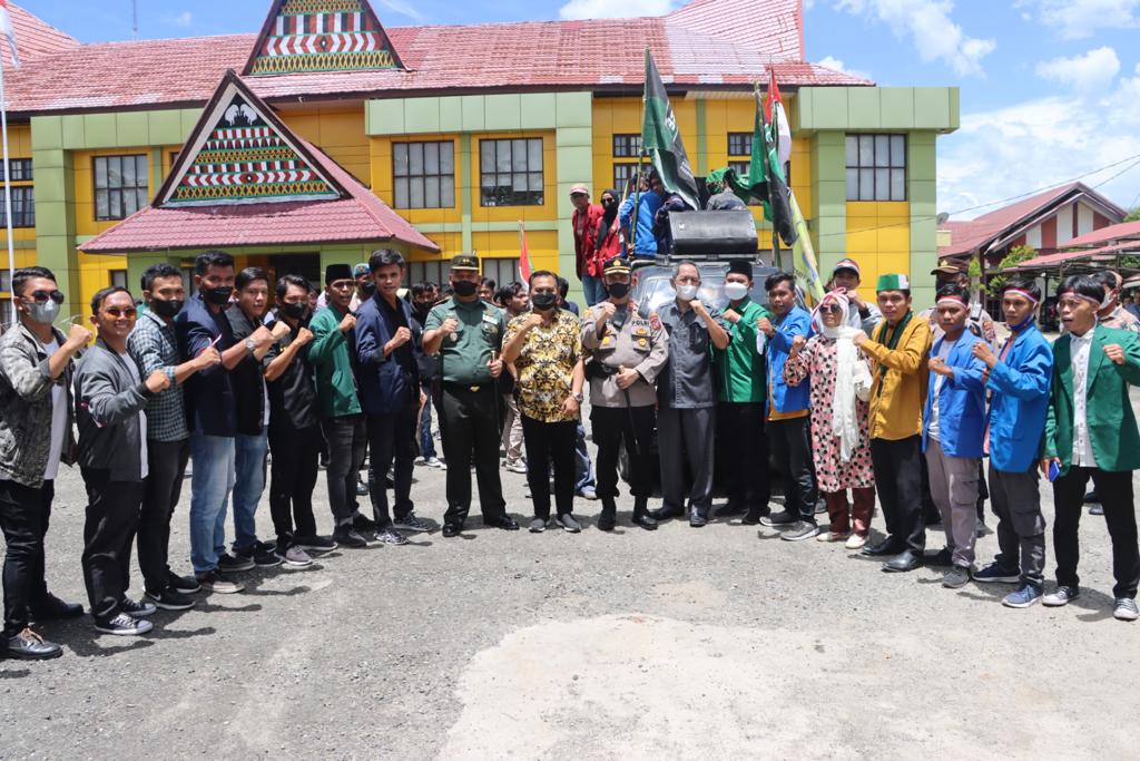 Kapolres Tapsel Sukses Kawal Unras Alpema di Paluta Hingga Berakhir Damai