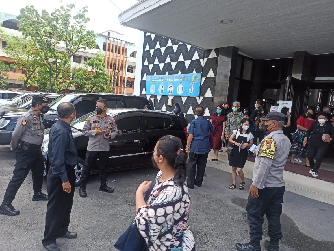 Polsek Medan Baru Amankan Perayaan Ibadah Jumat Agung di Gereja Wilayah Hukumnya