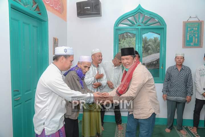 Pimpin Safari Ramadhan di Masjid Al-Ikhlas, Walikota Irsan : Semoga Terjalin Hubungan Silaturahmi