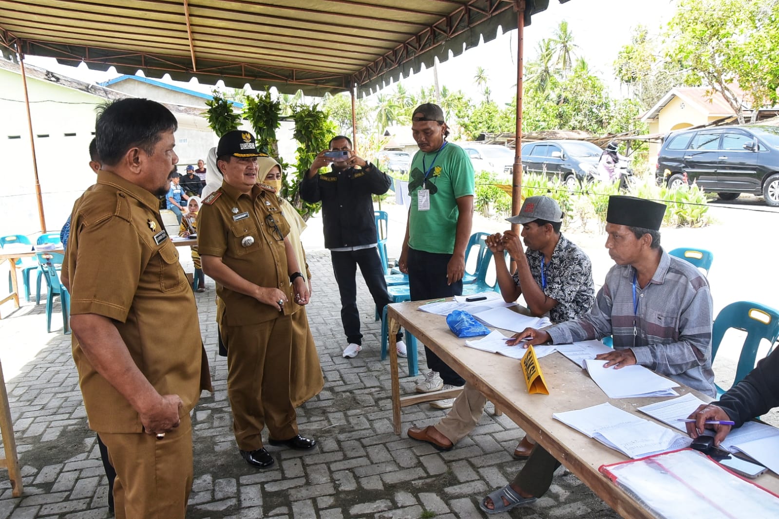 Sekda Deli Serdang Tinjau Pelaksanaan Pemilihan Kepala Desa Di Kecamatan Sunggal, Labuhan Deli Dan Hamparan Perak