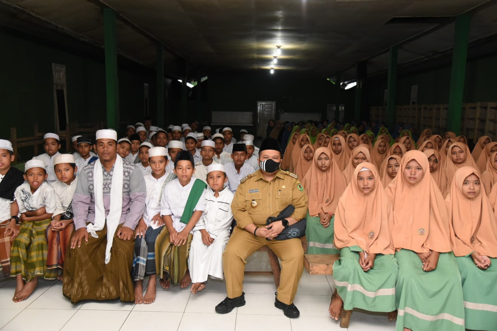 Silaturahmi ke Pesantren, Bupati Tapsel Bawa Ragam Program Pembangunan di Angkola Timur