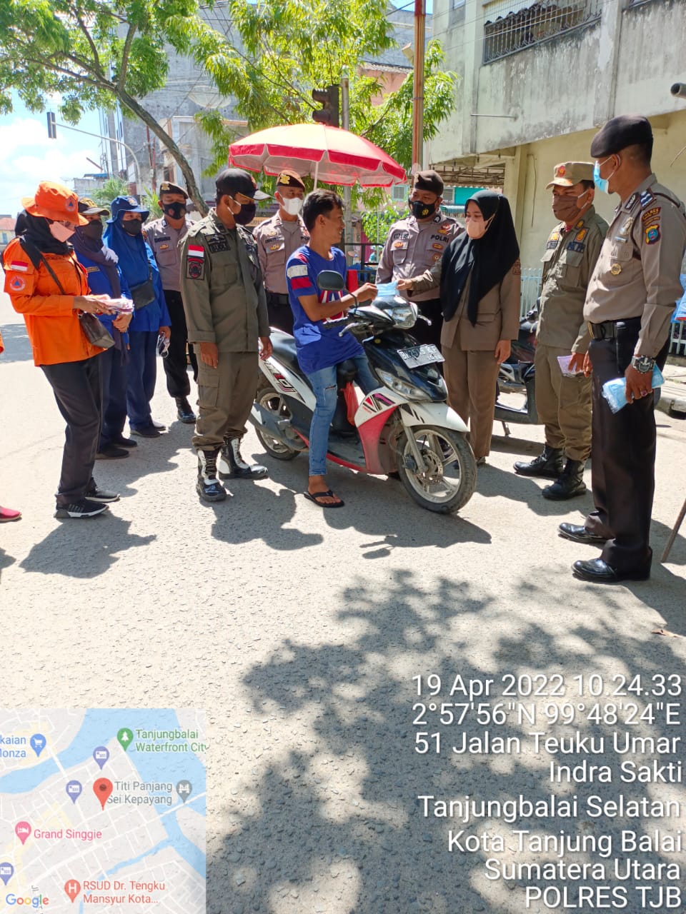 Personil Polres Tanjung Balai Bersama Pemko Tanjung Balai Laksanakan OPS Yustis Pada Pengguna Jalan dan Pedagang