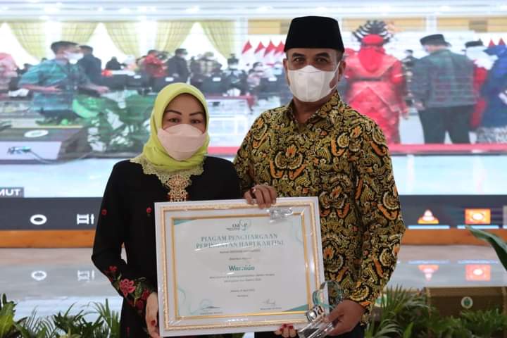 Bupati Madina Bersama Ketua TP-PKK Hadiri Peringatan Hari Kartini di Medan