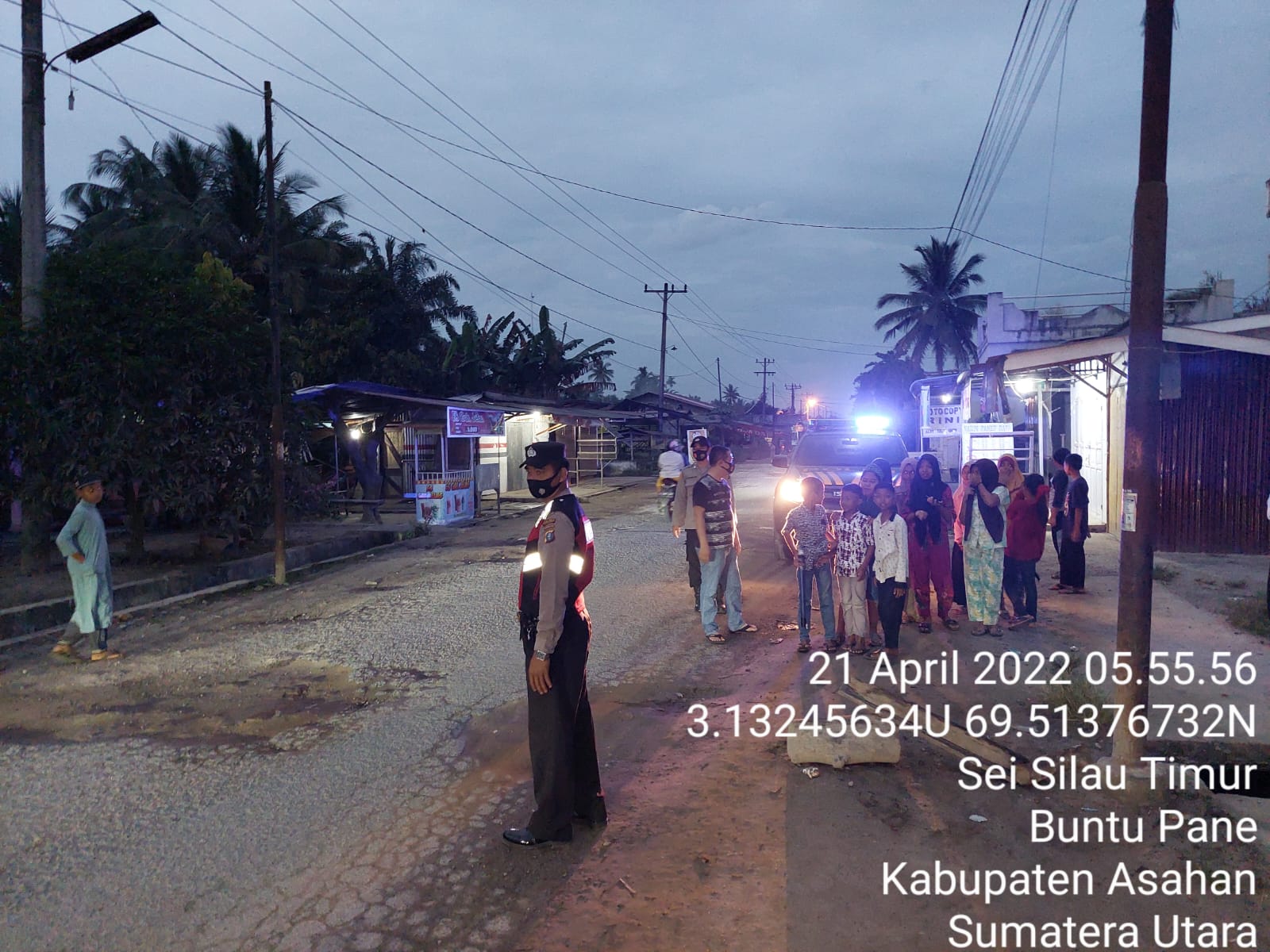 Patroli Asmara Subuh, Personel Polsek Prapat Janji Polres Asahan Himbau Anak Remaja Pulang Ke Rumah