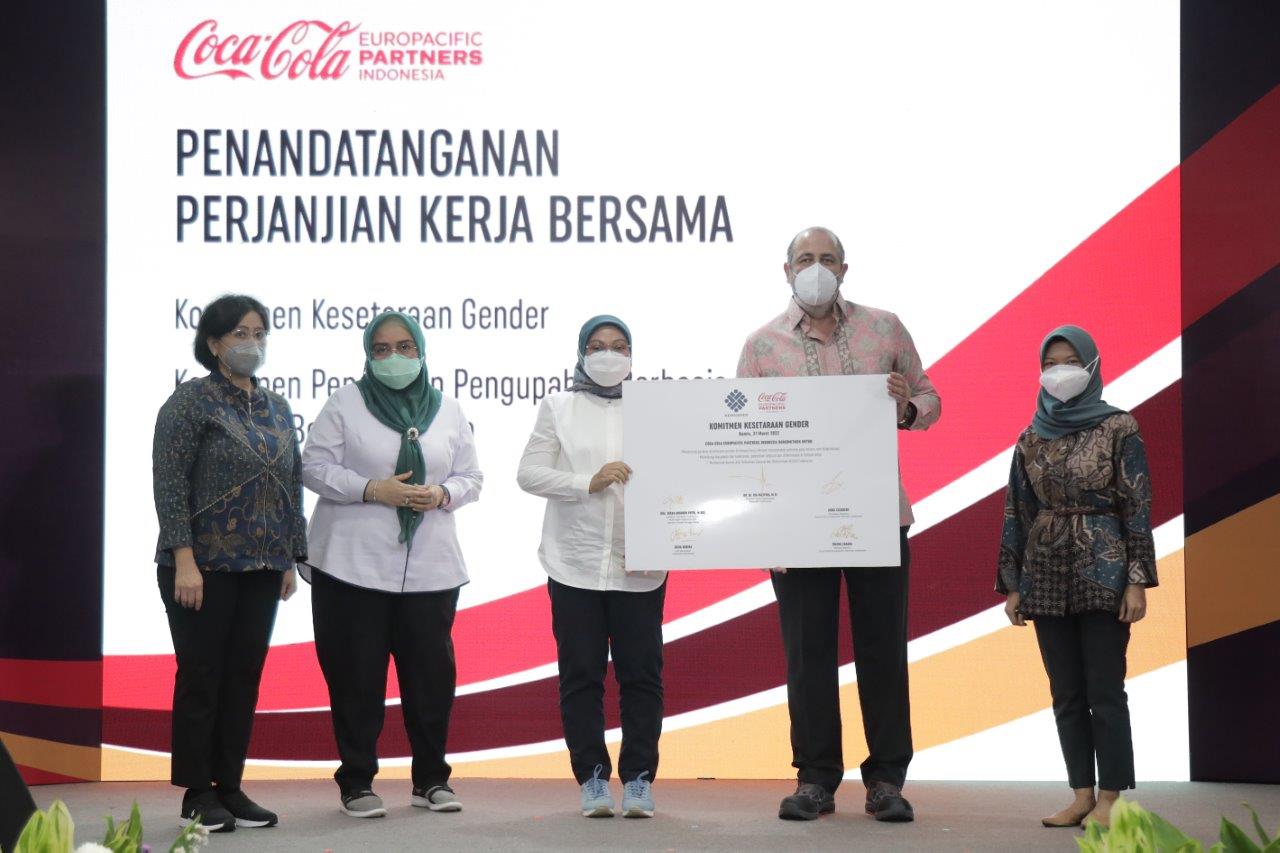 CCEP Indonesia Perkuat Membangun Tenaga Kerja Inklusif Melalui Komitmen Kesetaraan Gender Bersama Kemenaker RI