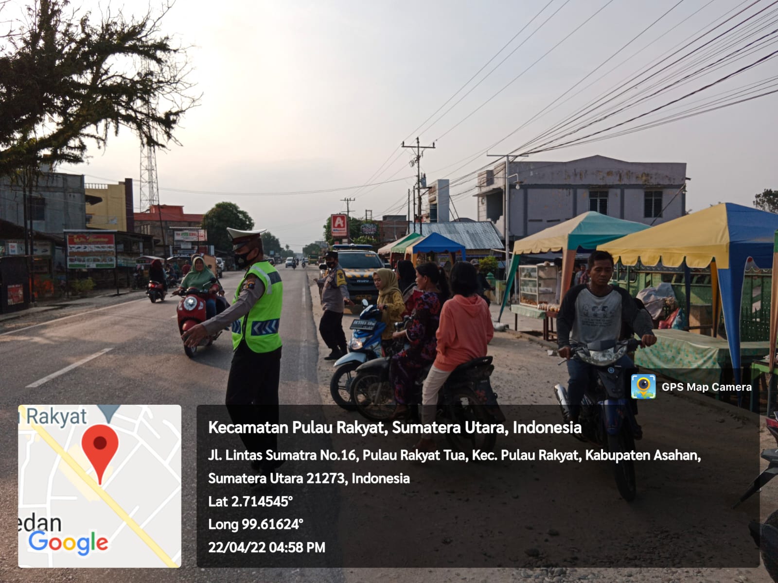 Personel Polsek Pulau Raja Polres Asahan Patroli Pengamanan Jajanan Buka Puasa