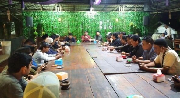 dr Salman Saat Bersilaturahmi & Diskusi Bersama Wartawan di Sidempuan