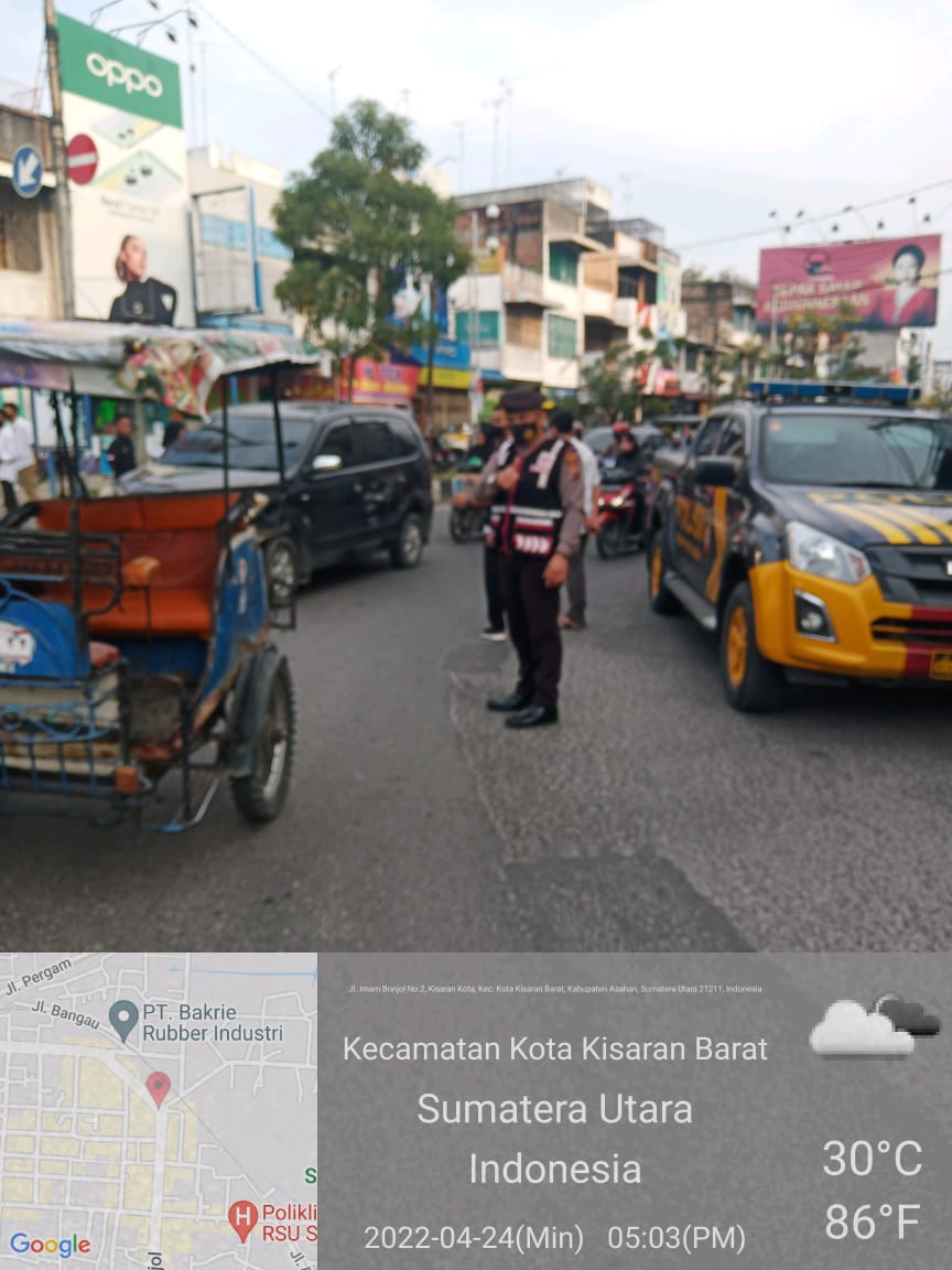 Personel Sat Samapta Polres Asahan Patroli dan Gatur Arus Lalin Jelang Berbuka Puasa