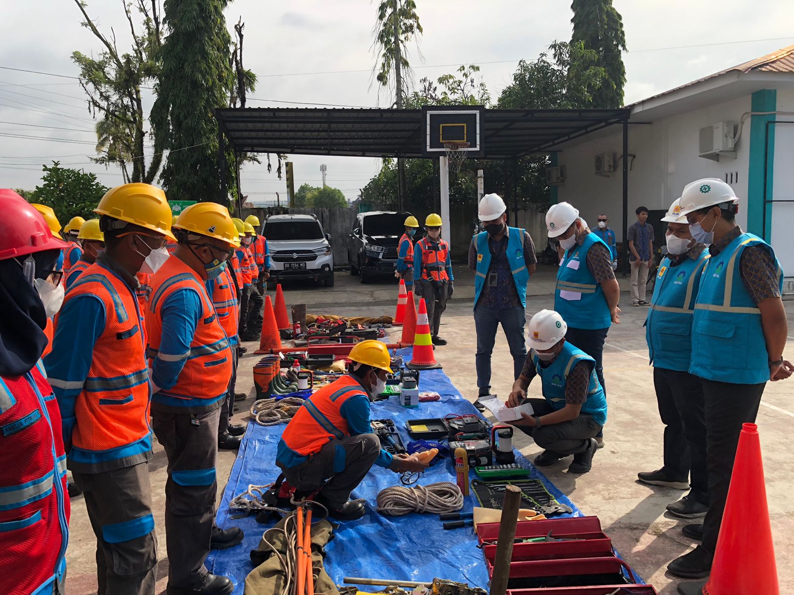 PLN UP3 Padang Sidimpuan Siagakan 349 Petugas Untuk Amankan Listrik Idul Fitri