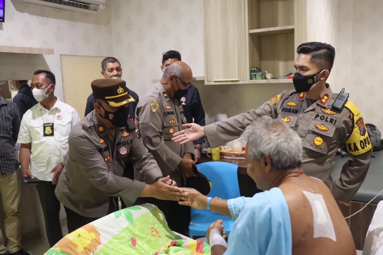 Kapolres Tapsel Jenguk Dokter Hewan yang Diterkam Harimau, Begini Kondisinya