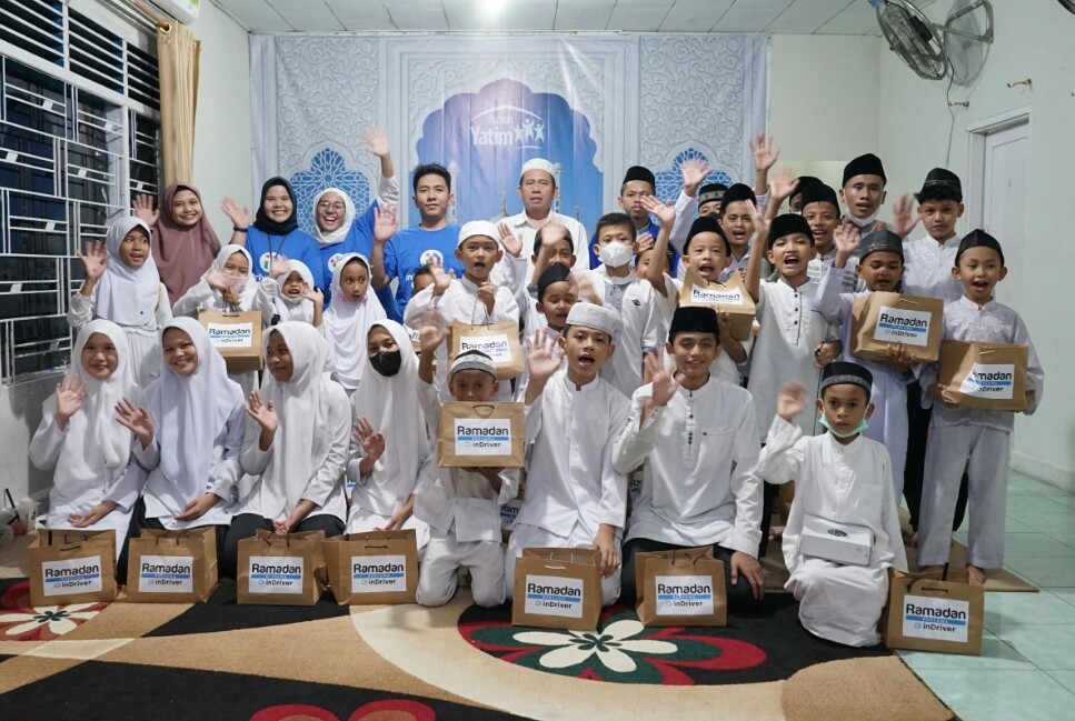 inDriver Kunjungi Rumah Yatim Rayakan Ramadan Bersama Anak-anak Yatim dan Dhuafa