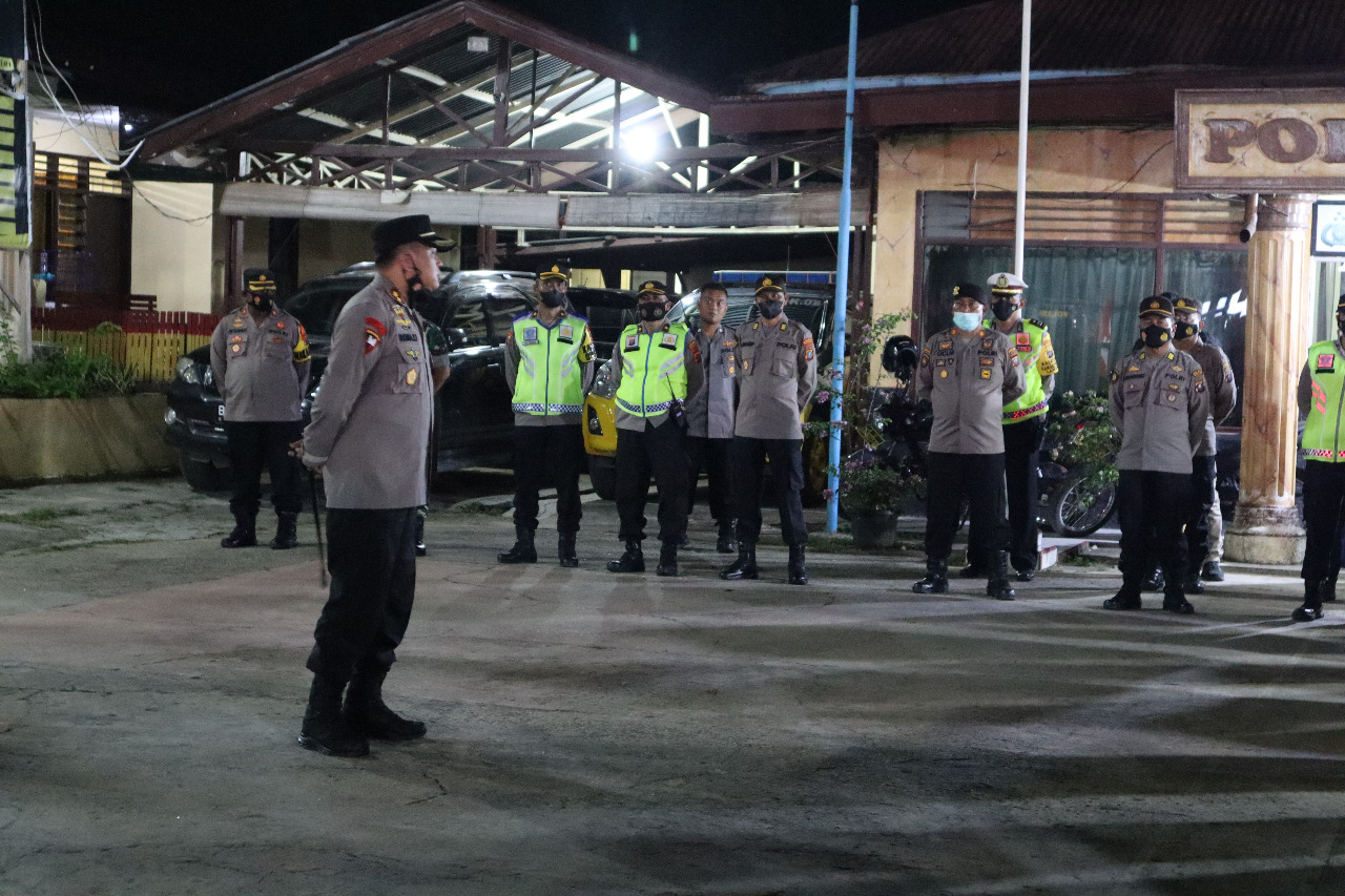 Kapolres Palas Pimpin Apel Petugas Gabungan Pengamanan Malam H-1 Idul Fitri 1443 H