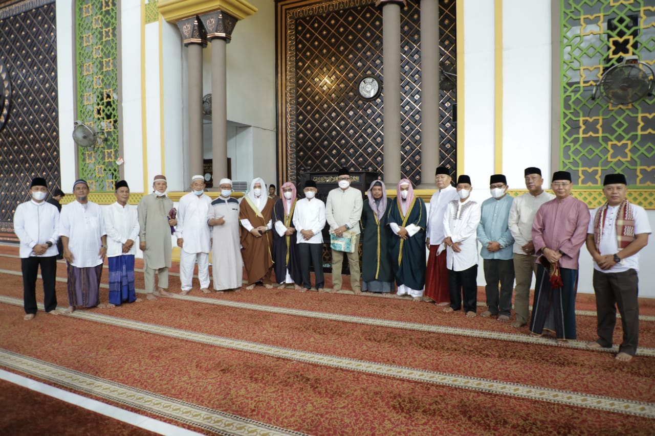 Pemkab Asahan Gelar Sholat Id 1443 H di Masjid Agung H. Ahmad Bakrie Kisaran