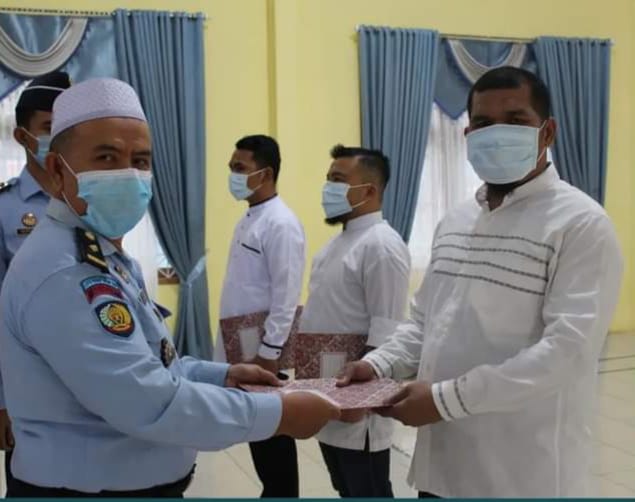 Berkah Idul Fitri 1443 H, 448 Warga Binaan Lapas Kelas IIB PSP Kanwil Kemenkumhamsu Dapat Remisi Khusus