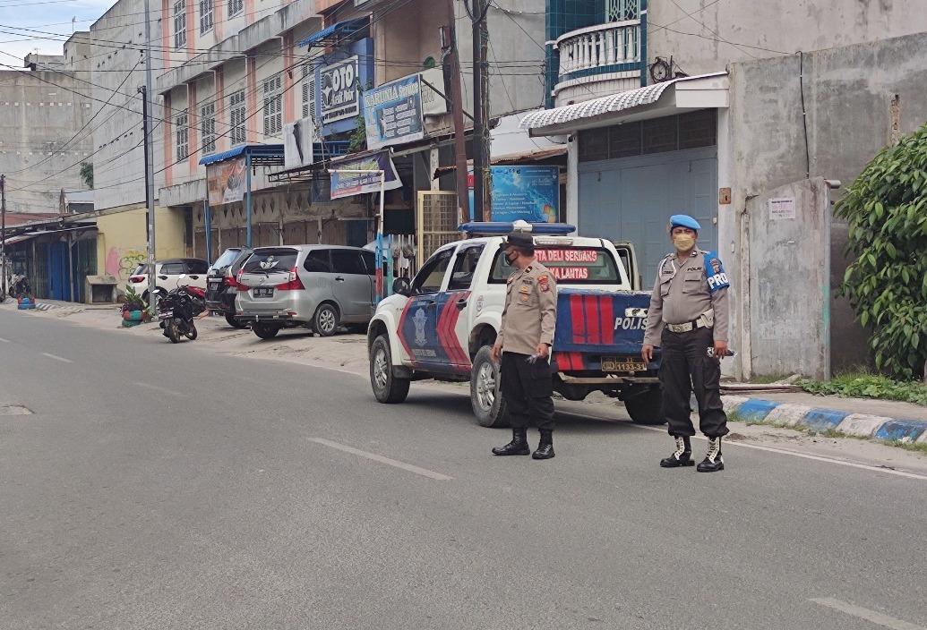 Ciptakan Situasi Kamtibmbas aman dan kondusif,Polresta DS Patroli atur arus Lalin