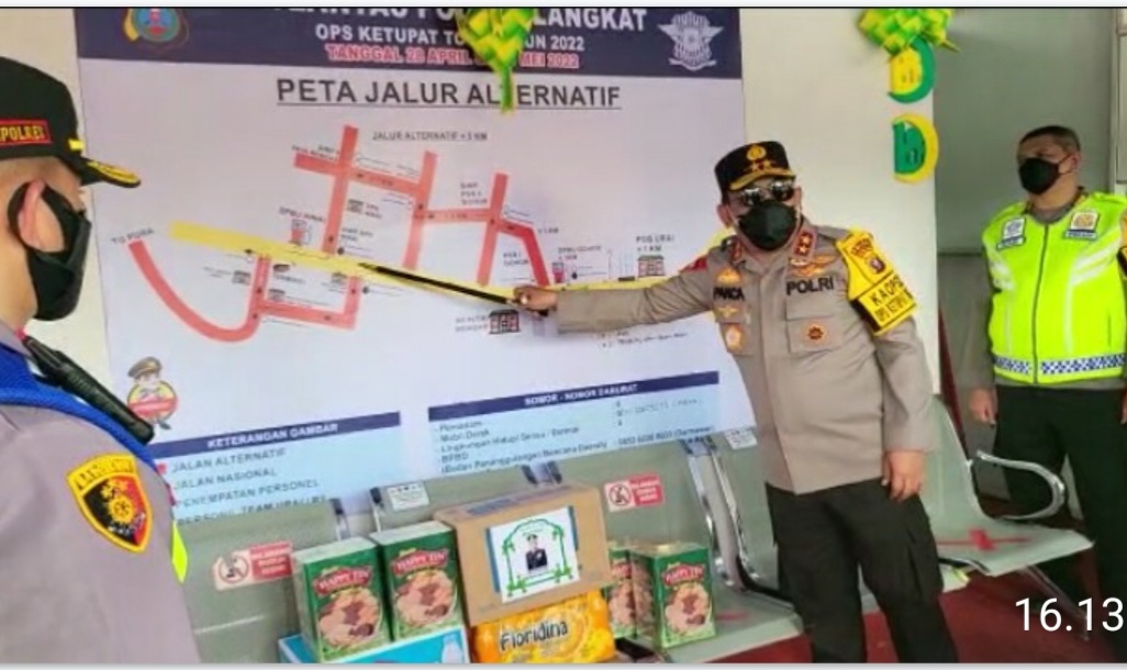 Berlakukan One Way Arus Balik, Kapolda Sumut Turun di Jalinsum Langkat