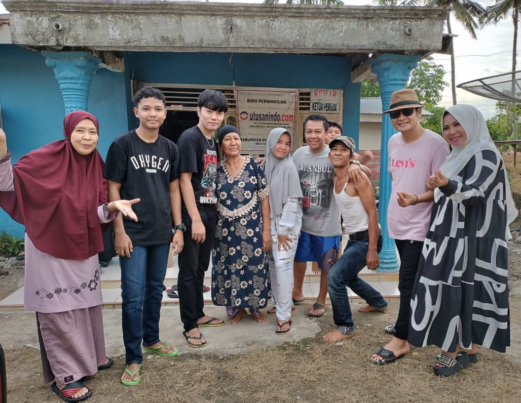 Kazuma Kinou  Habiskan Liburan di Teluk Betung