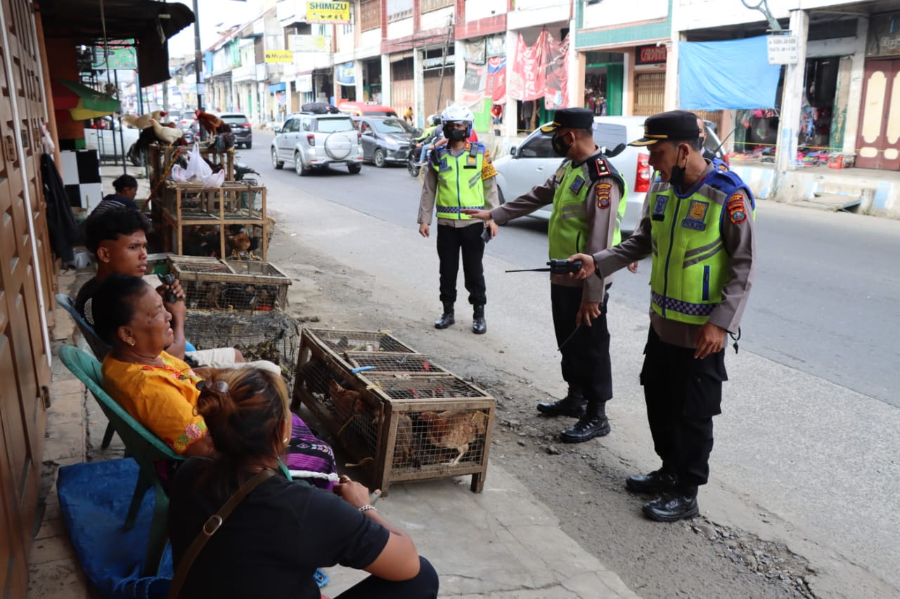 Polrestabes Medan Imbau Pedagang Tidak Berjualan di Bahu Jalan Pajak Pancur Batu