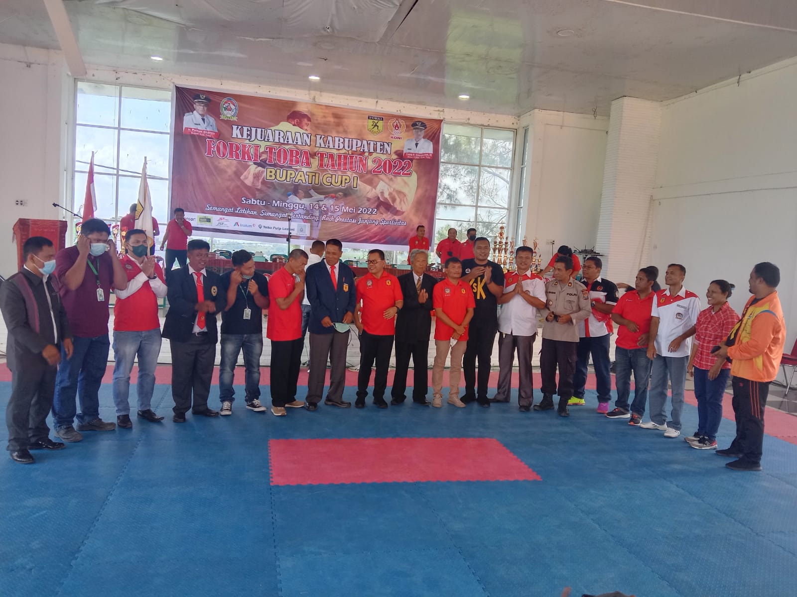 Bupati Toba Buka  Kejurkab FORKI Toba, Piala Bupati Cup I