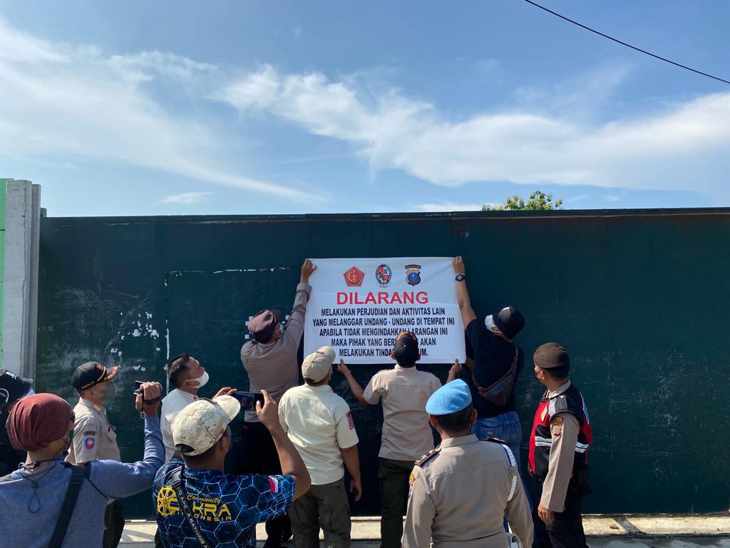 Polresta Deli Serdang,Pemkab Deli Serdang dan TNI/Denpom I/I-3 Lubuk Pakam Laksanakan Penertiban Lokasi Tempat Perjudian