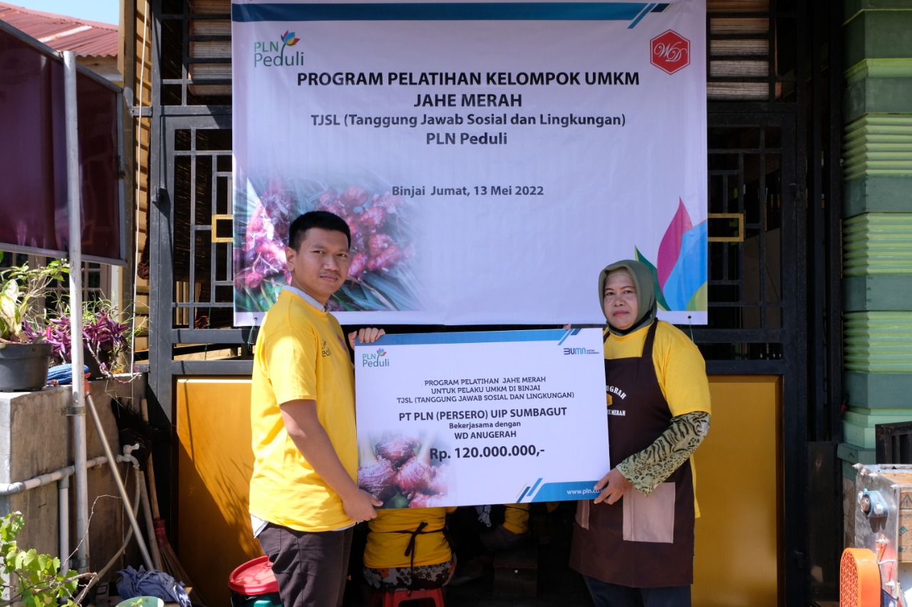 UMKM Jahe Merah Binjai Terima Bantuan Sosial PLN UIP Sumbagut  Rp120 Juta